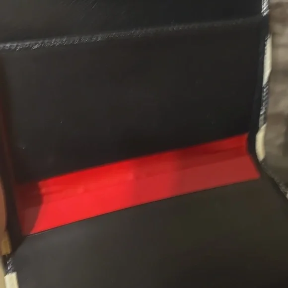 Wallet - Picture 3 of 5